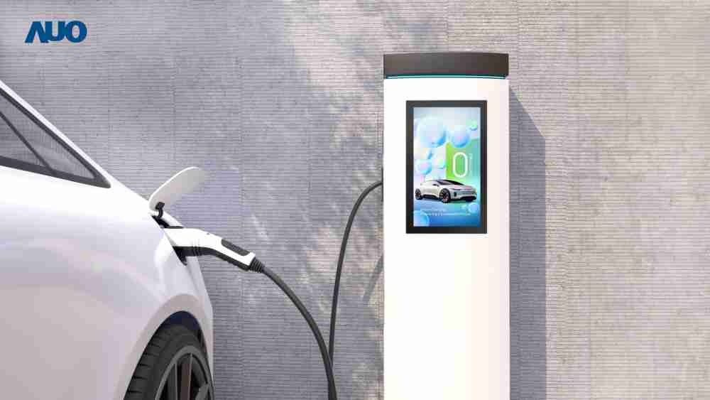 友達〝EVSE車用充電樁解決方案〞專為電動汽車充電樁設計，，具有高亮度、、克服戶外艱難環境的耐溫、、耐紫外線等特性，，並搭載散熱性及擴充性強的高效能工業電腦，，，，可實現人機互動訴求，，，，如資訊顯示、、、支付等應用