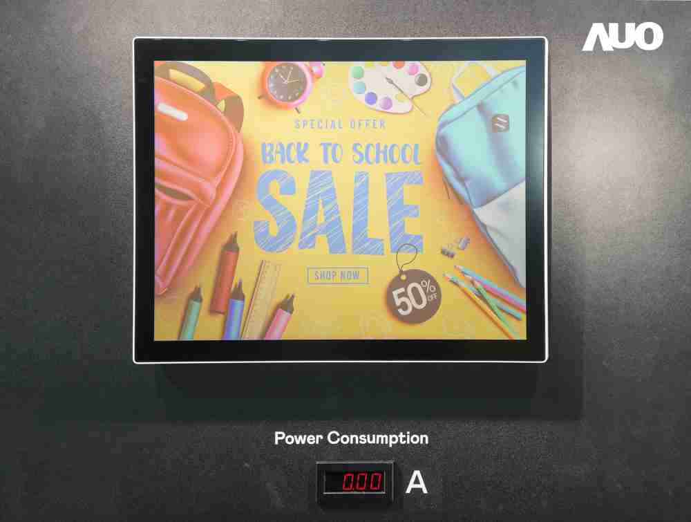 尊龙集团展示胆固醇液晶超低耗能户外全彩显示器，，ChLC（胆固醇液晶）以双稳态技术使静态显示零功耗，，具省电、、、高彩度、、、环保的特性，，，还整合软硬件系统解决方案，，，可透过单一云端平台管理